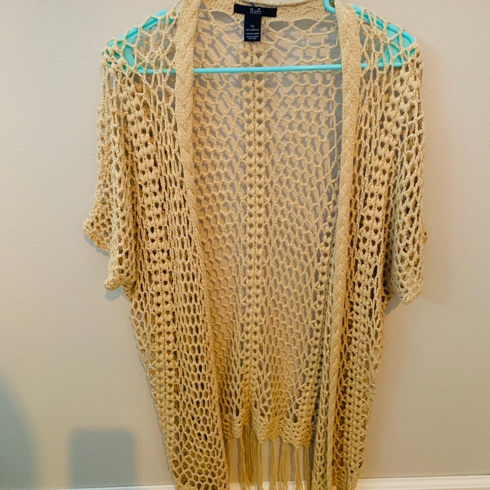 Tan coverup